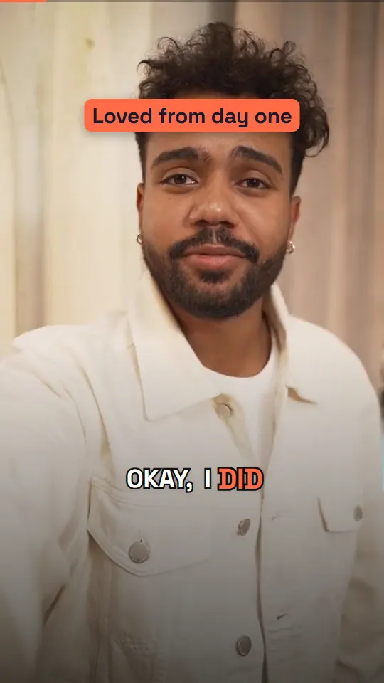 A vertical video frame: a customer speaking to camera, with word-by-word captions and a hook line above.